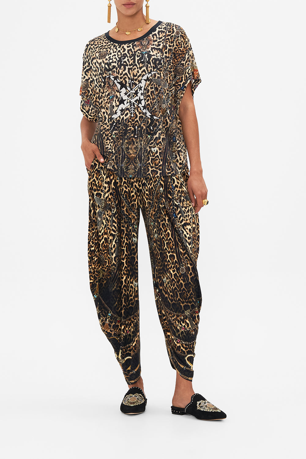 CAMILLA leopard t-shirt with dropped armhole in Amsterglam print.
