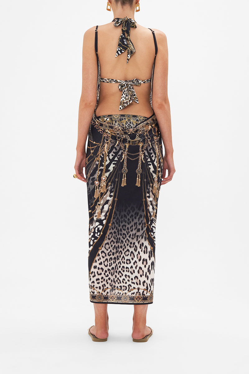 SARONG WITH STRAPS AND CHAIN DETAIL A NIGHT IN THE 90S