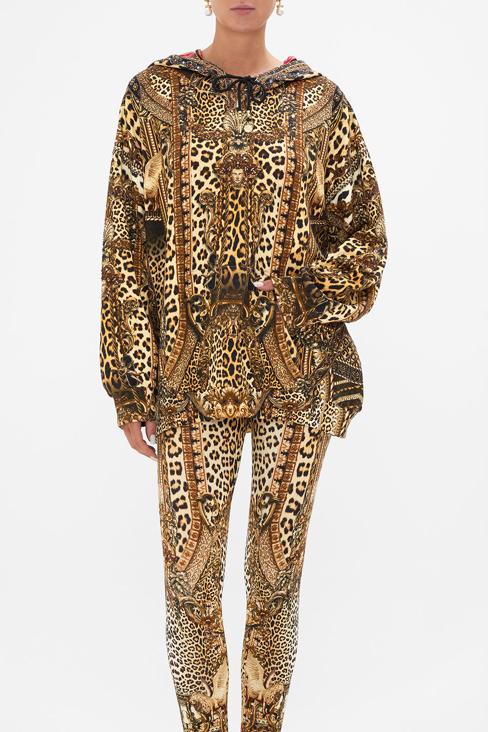 OVERSIZE BOYFRIEND HOODIE STANDING OVATION