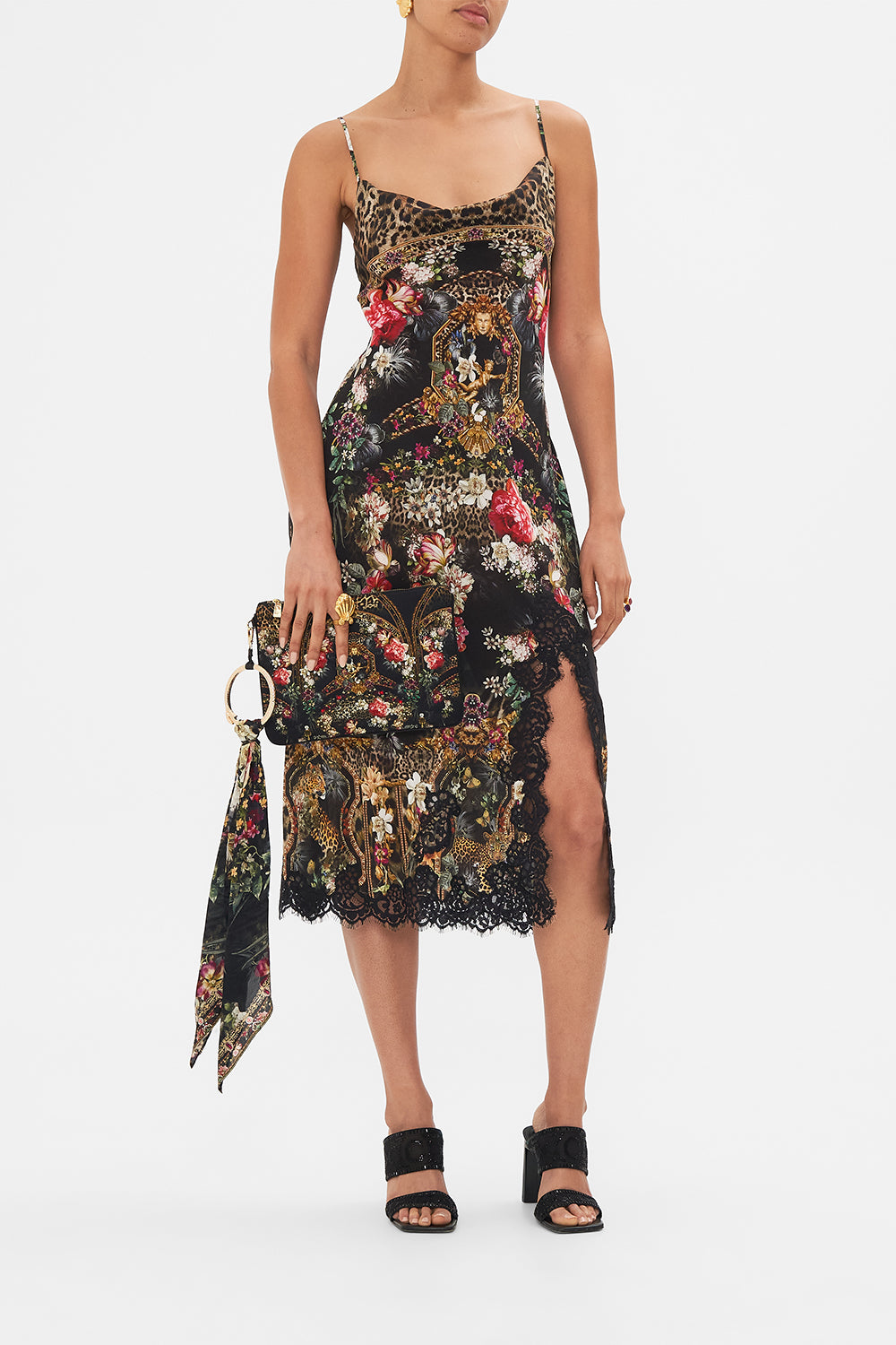 RING SCARF CLUTCH A NIGHT AT THE OPERA