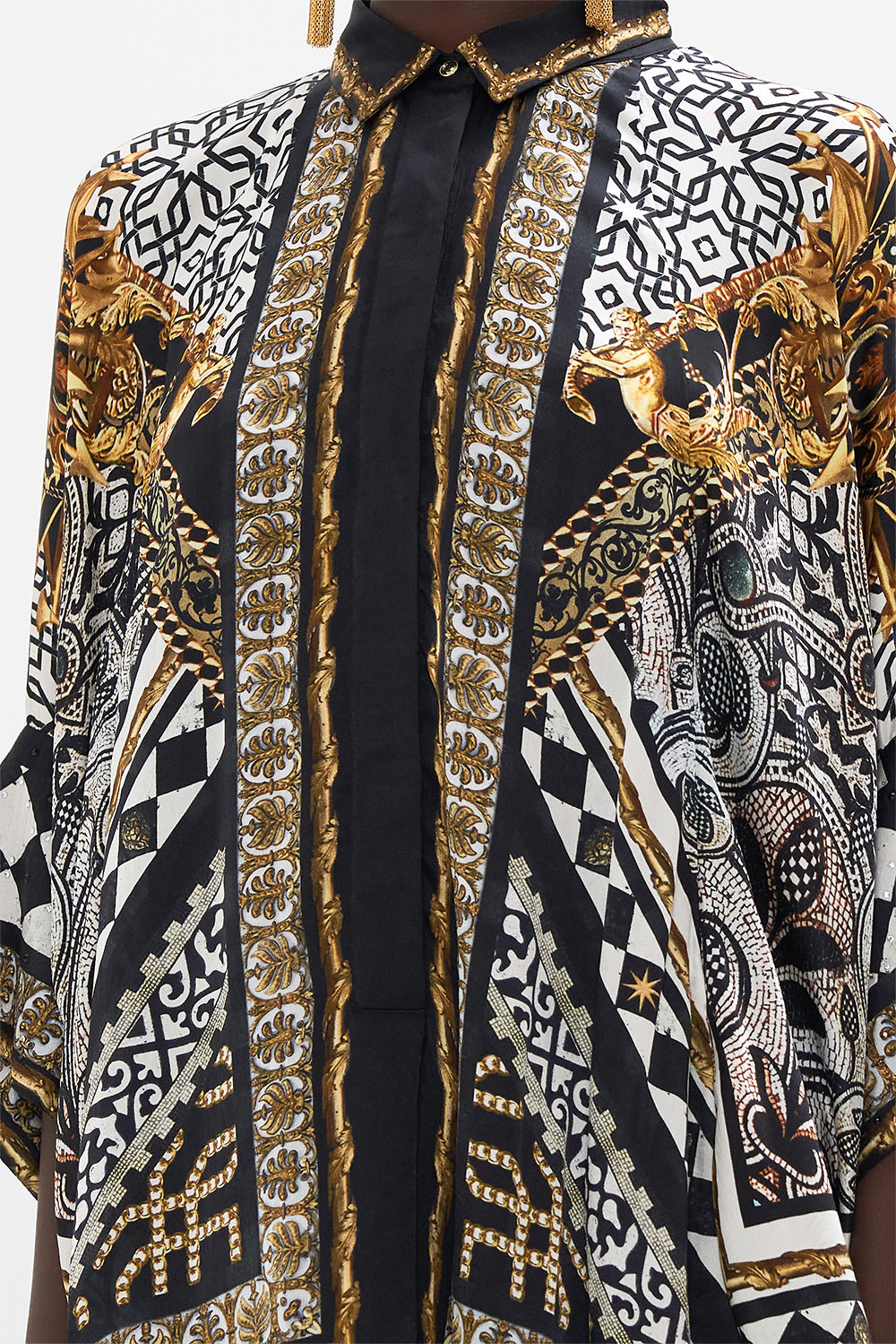 BATWING SHIRT LOOK UP TESORO