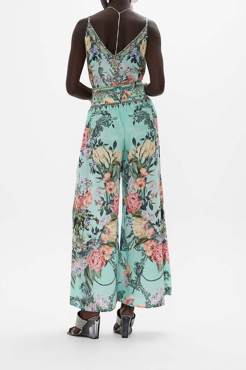 DRESS WITH SHIRRED WAIST AND CUFF LAY OF THE LAND