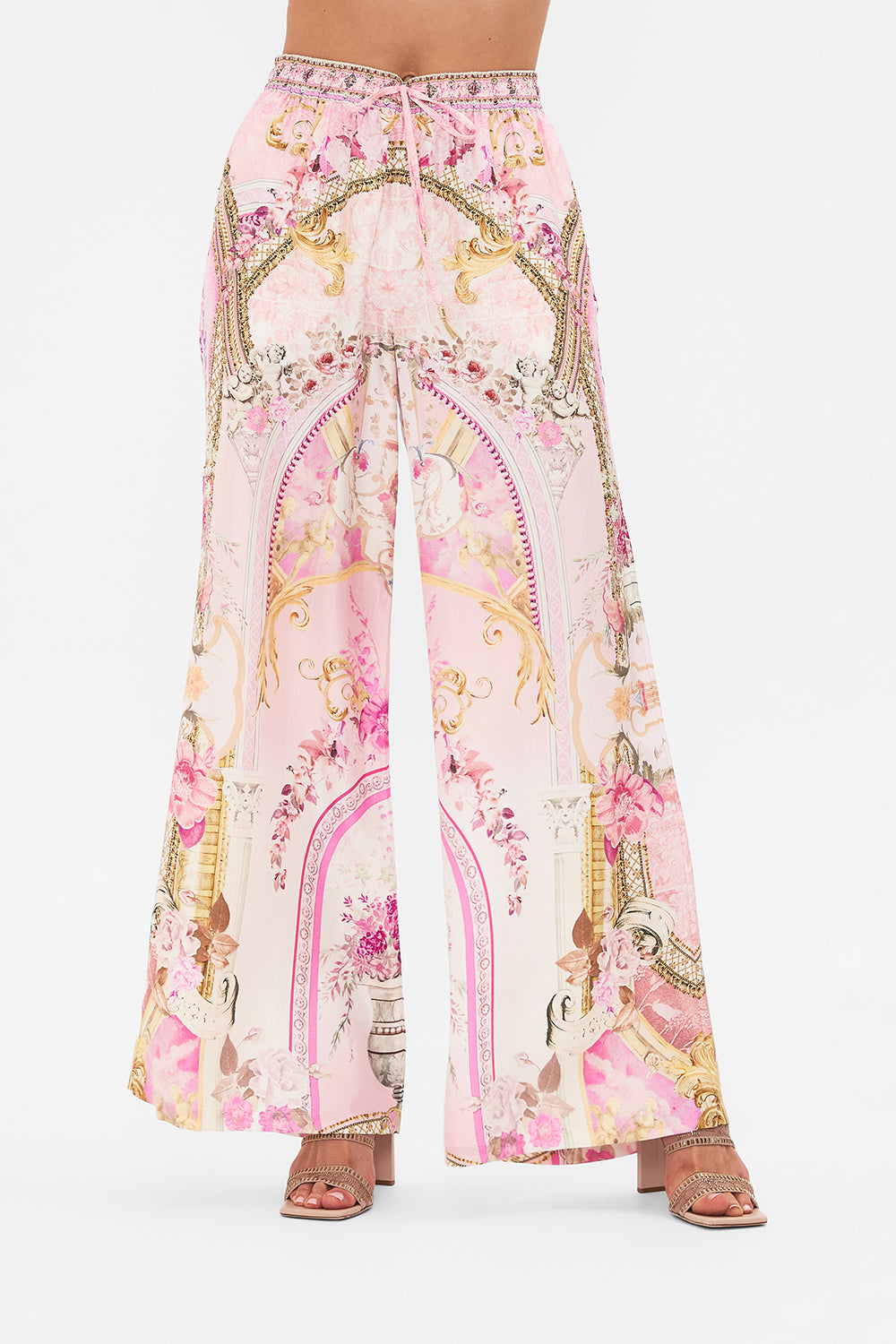 Crop view of model wearing CAMILLA silk lounge pant in Feeling Fresco print