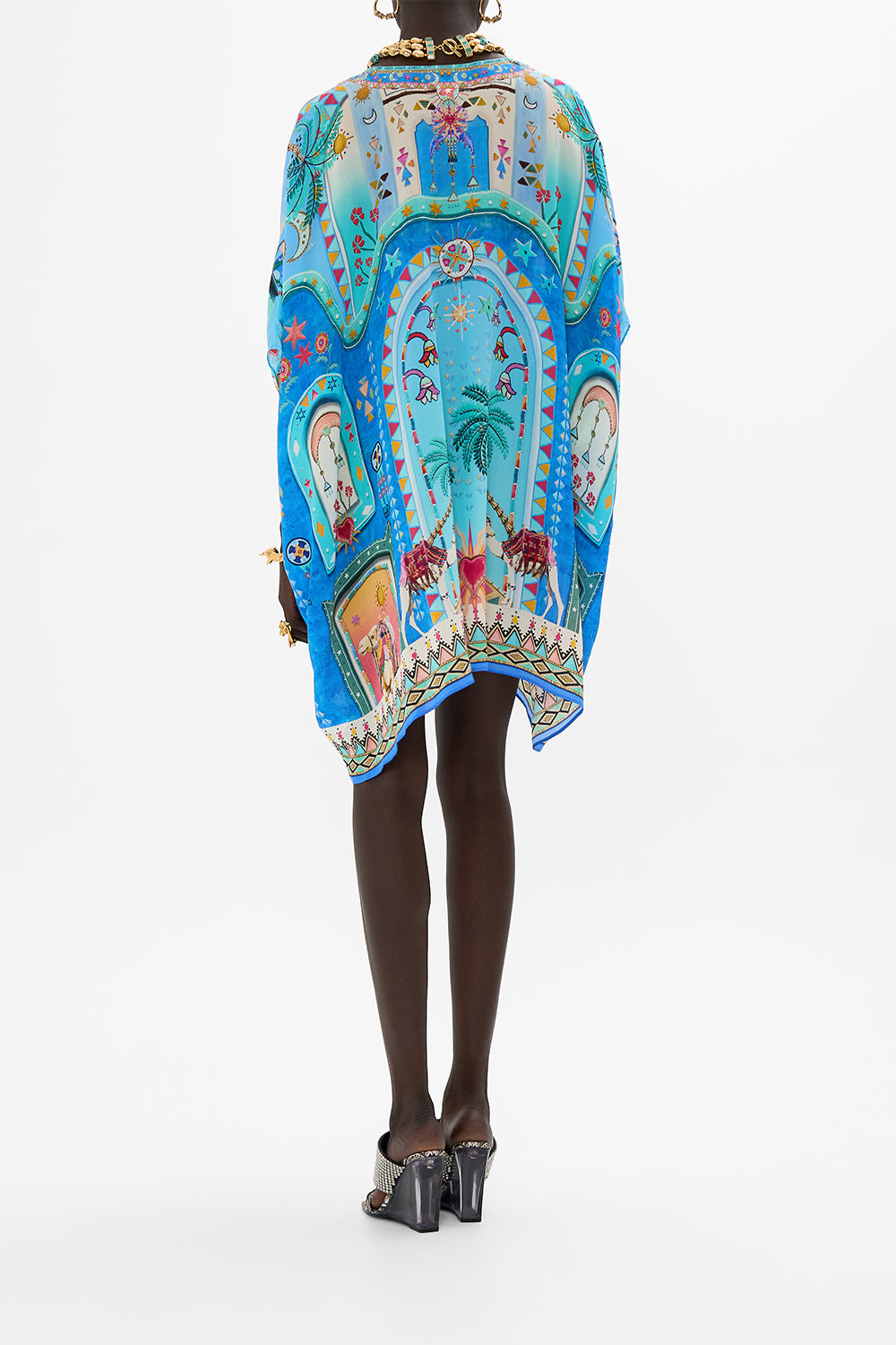 RECTANGULAR V NECK KAFTAN A PAINTED VILLAGE