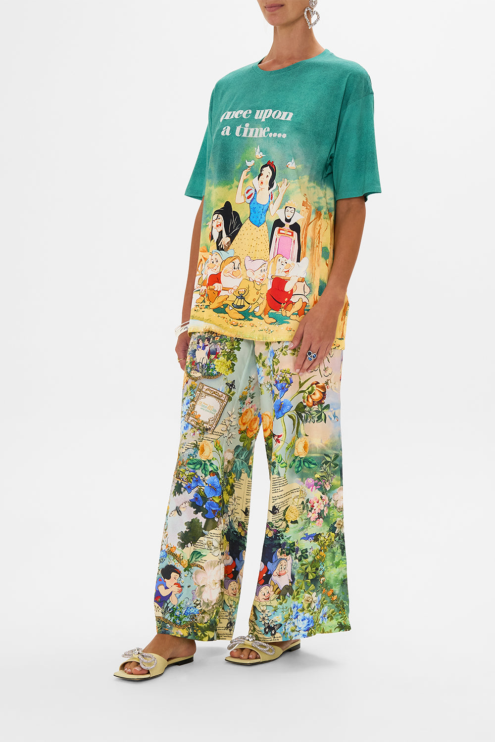 Disney CAMILLA band tee in The Kindest One of All print