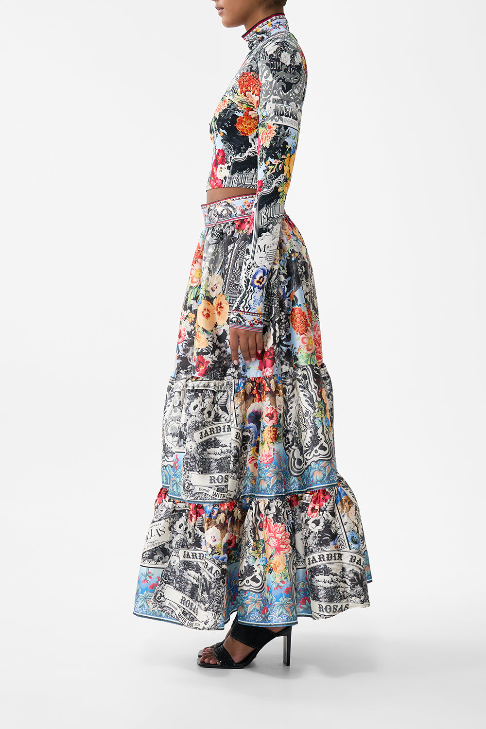 The CAMILLA High Waisted Tiered Skirt in our Flower Showers print.
