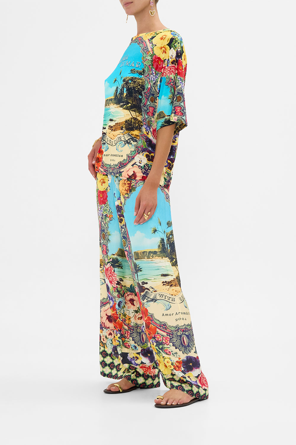 The CAMILLA Relaxed Body And Sleeve Tee in our Bathing Bombshell print.