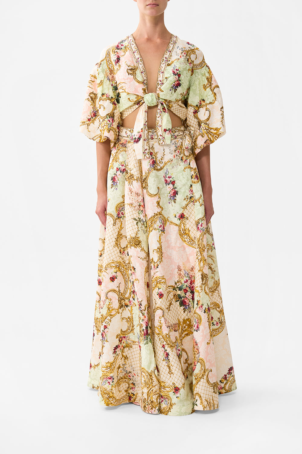 TIE FRONT PUFF SLEEVE TOP THE QUEENS QUARTERS