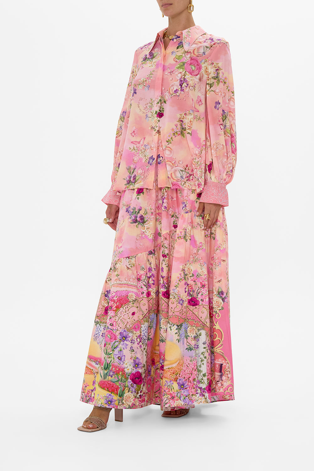 CAMILLA Curved Collar Blouse in Totally Ozmopolitan Print