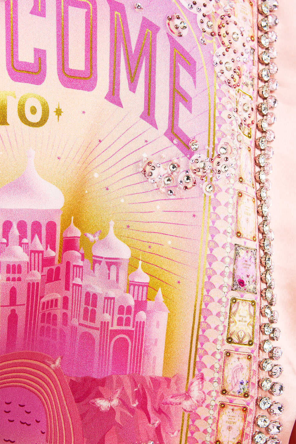 CAMILLA Robe with Narrow Collar in Totally Ozmopolitan Print