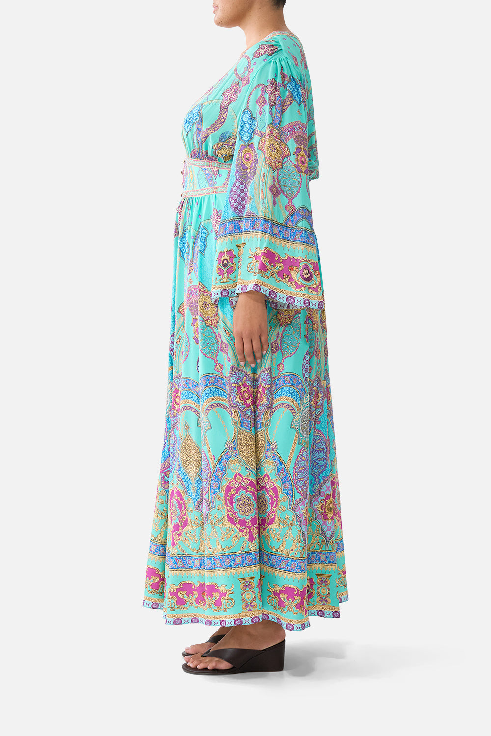 KIMONO SLEEVE DRESS WITH SHIRRING DETAIL THE CONCUBINES CORRIDOR