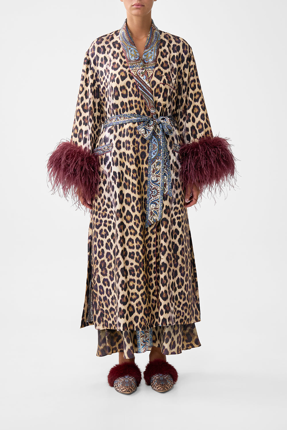 LONG ROBE WITH FLARED SLEEVE ISTANBUL ANIMALIA