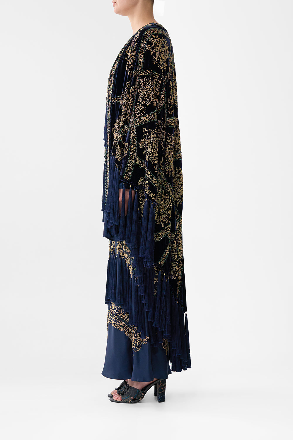 DRAPED HIGH-LOW LAYER THE IMPERIAL GATE