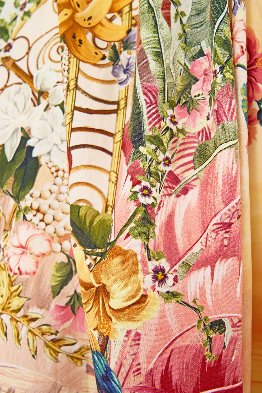 SHORT FRILL NECK DRESS WITH HARDWARE WELCOME TO THE WHITE LOTUS