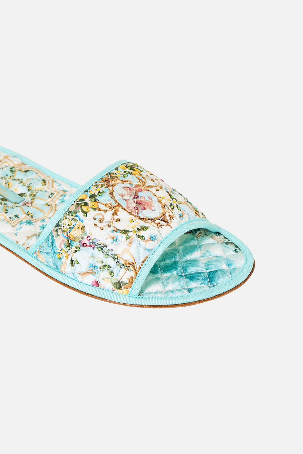 SLIPPERS WITH TRAVEL CASE VENUS ON A VESPA