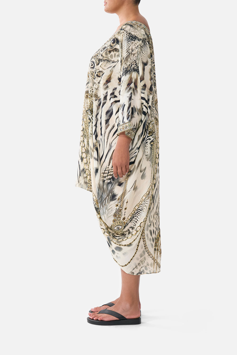 SCOOP BACK HEM DRESS LADY LIONHEART