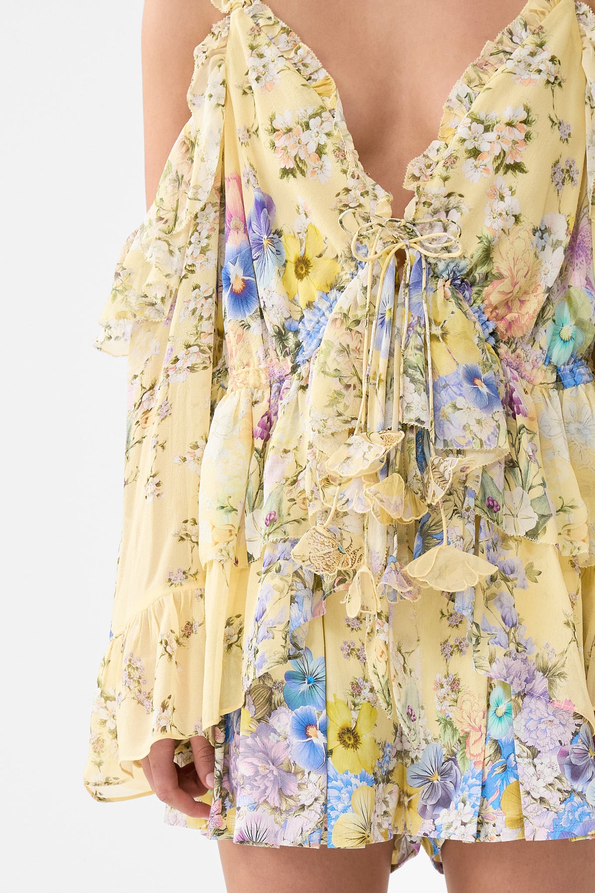 COLD SHOULDER RUFFLE TOP DARLING BUDS