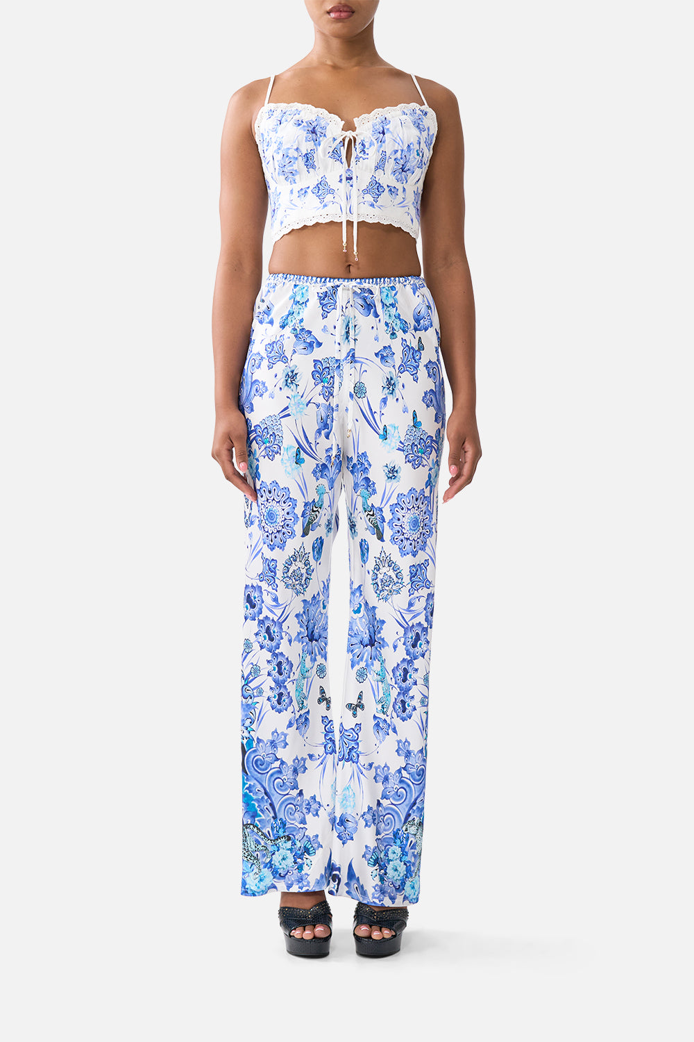 GATHERED BRALETTE ALL ABOUT THAT LACE