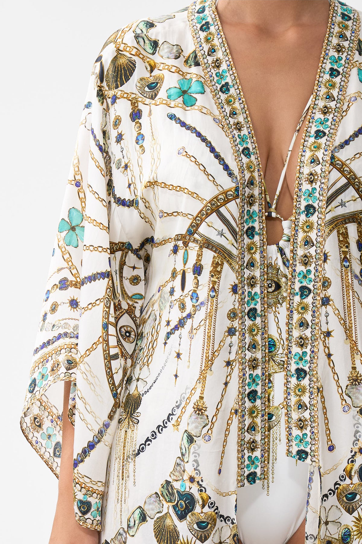 KIMONO WITH LONG UNDERLAYER CHAIN GANG