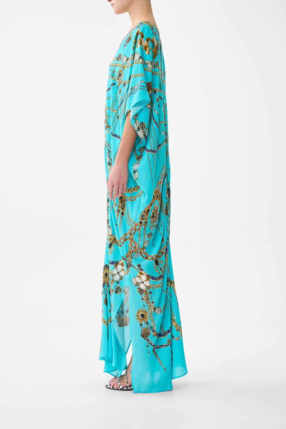 KAFTAN WITH FRONT TAB DETAIL TOTEMS AND TREASURES