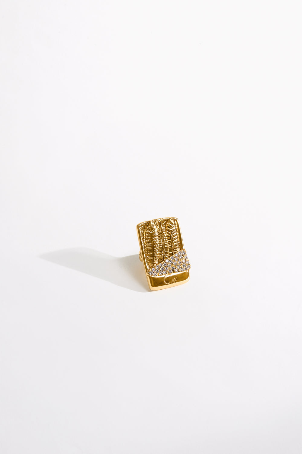 CAMILLA Lockets Loaded Ring in Gold print