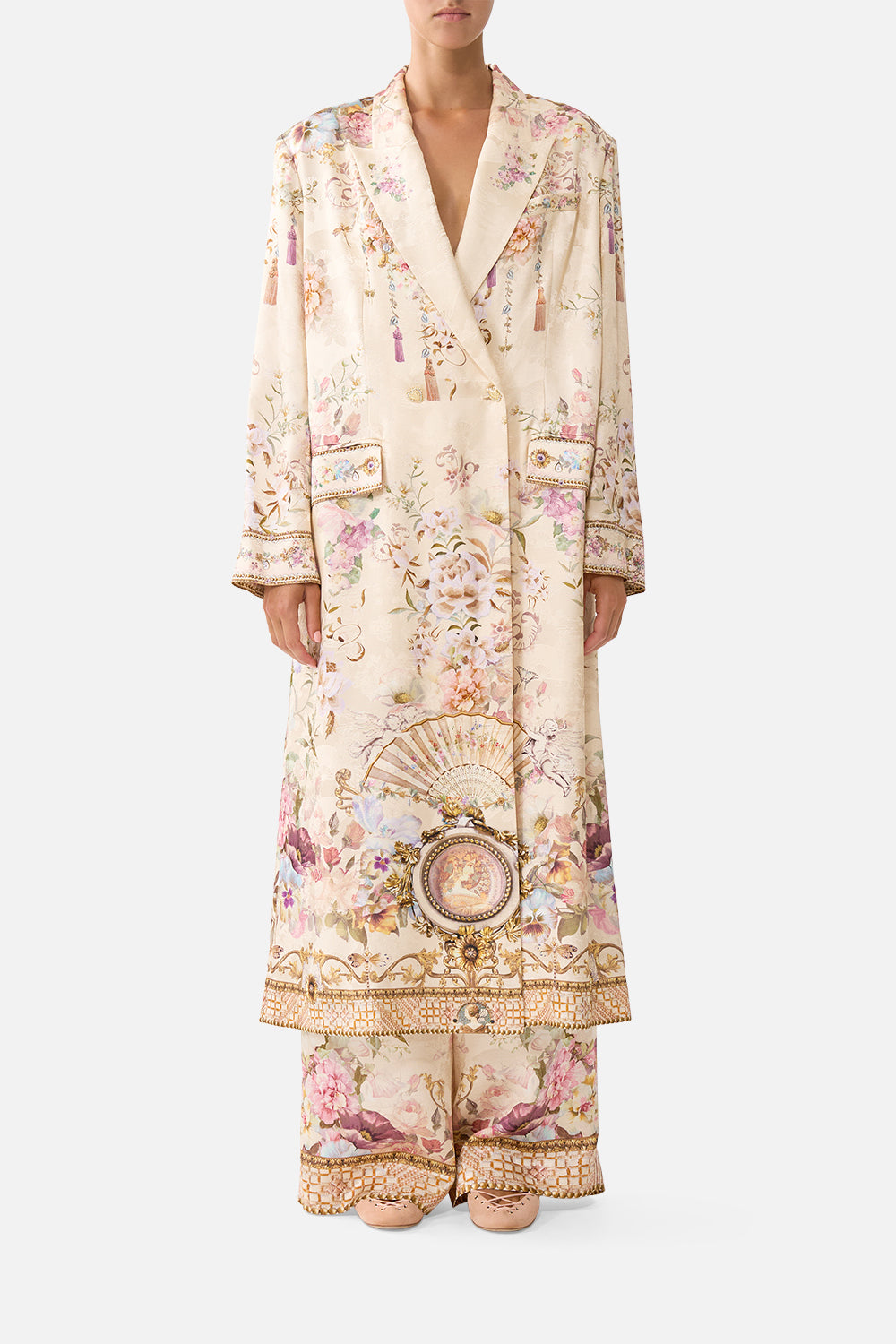 TAILORED OVERSIZED COAT ADORNED IN ARANJUEZ
