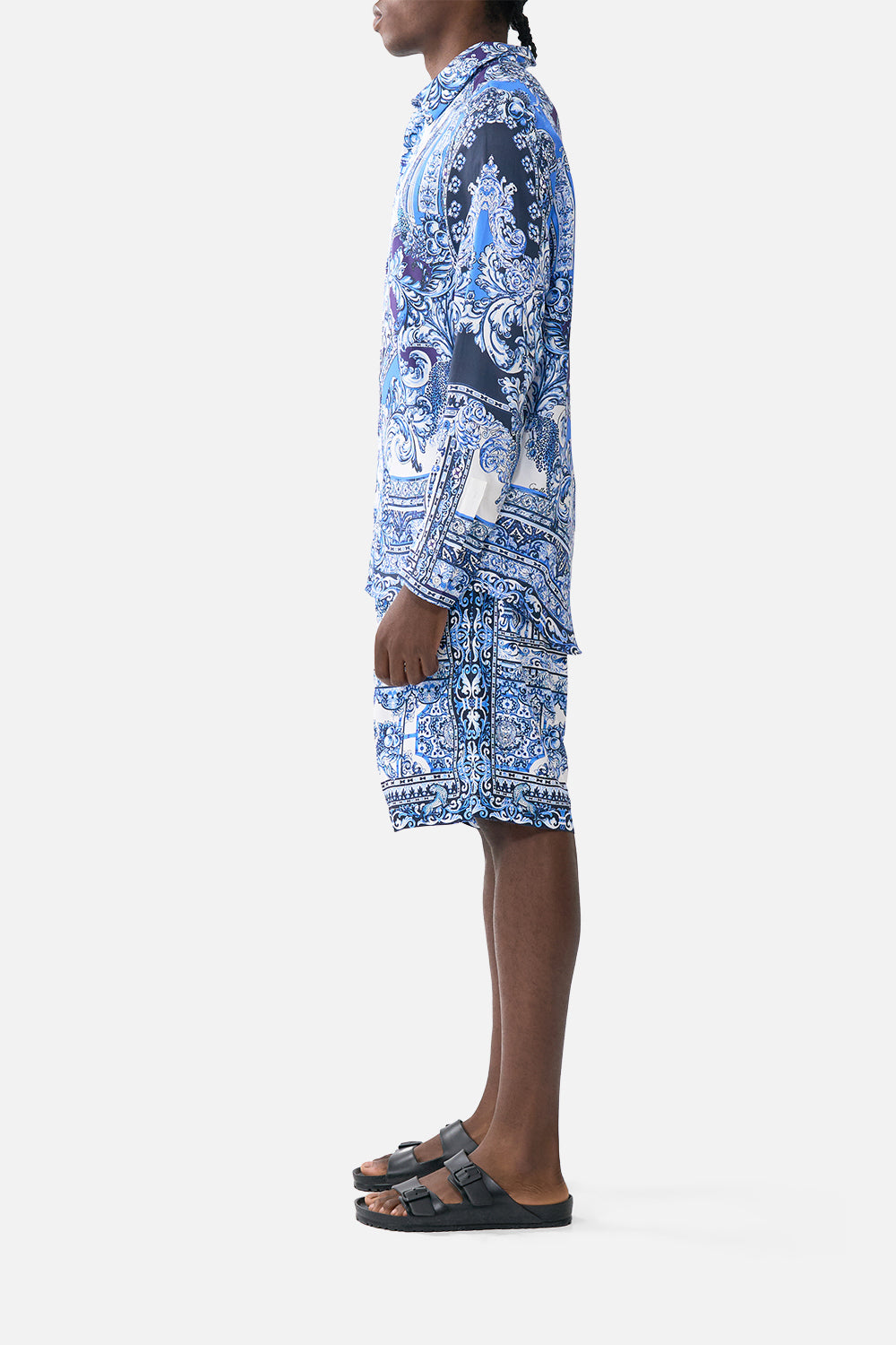 LONG SLEEVE HIDDEN PLACKET SHIRT A TILED WONDERLAND