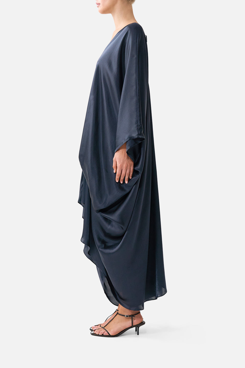 DRAPE FRONT V NECK KAFTAN DAUGHTERS OF DUENDE