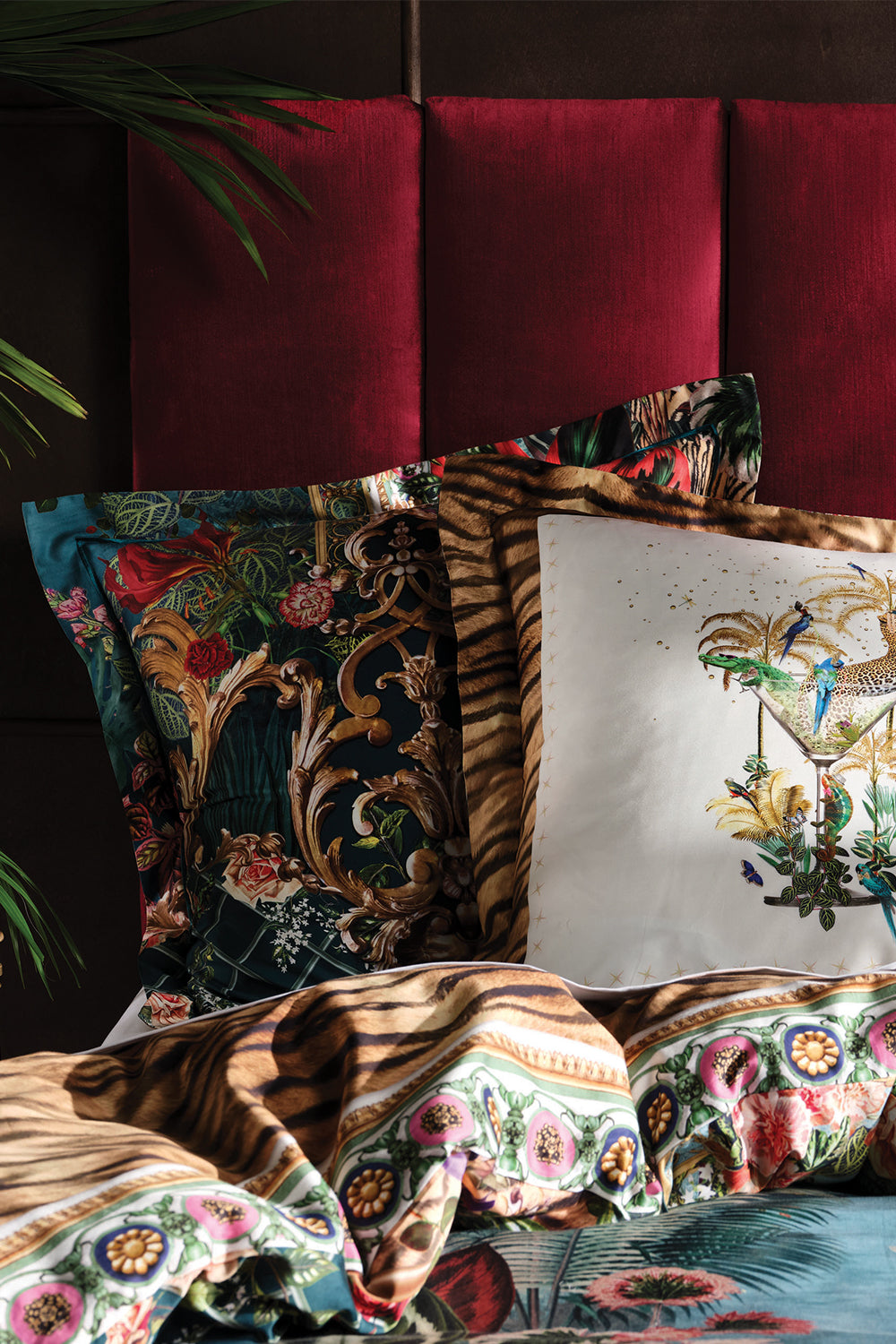 EUROPEAN PILLOWCASE IF THESE WALLS COULD TALK