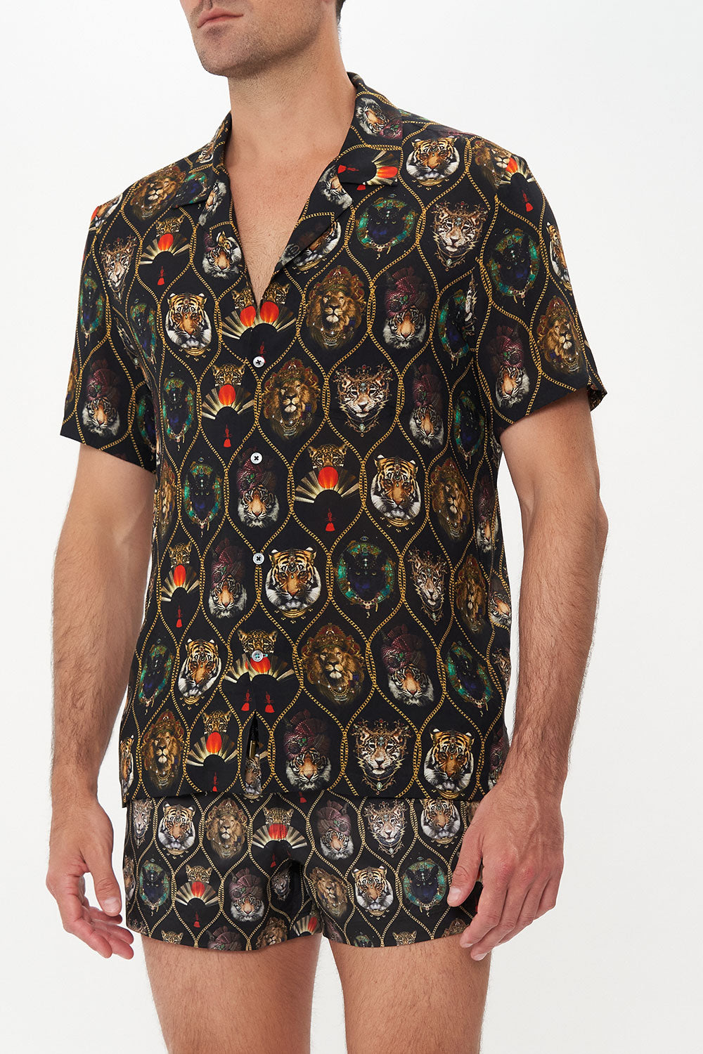 SHORT SLEEVE CAMP COLLARED SHIRT JAGGIS JEWELS