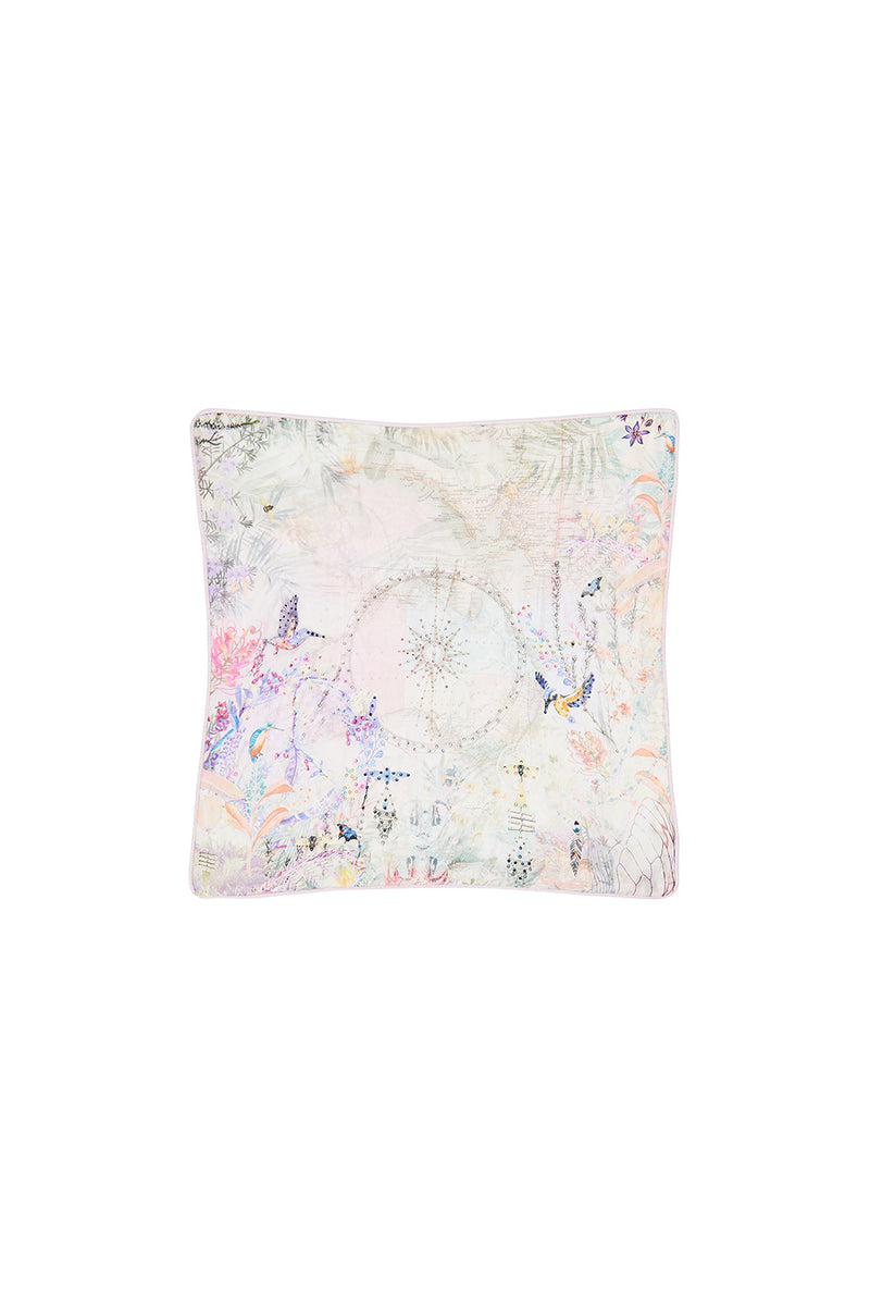 SMALL SQUARE CUSHION LADY LIMONADA