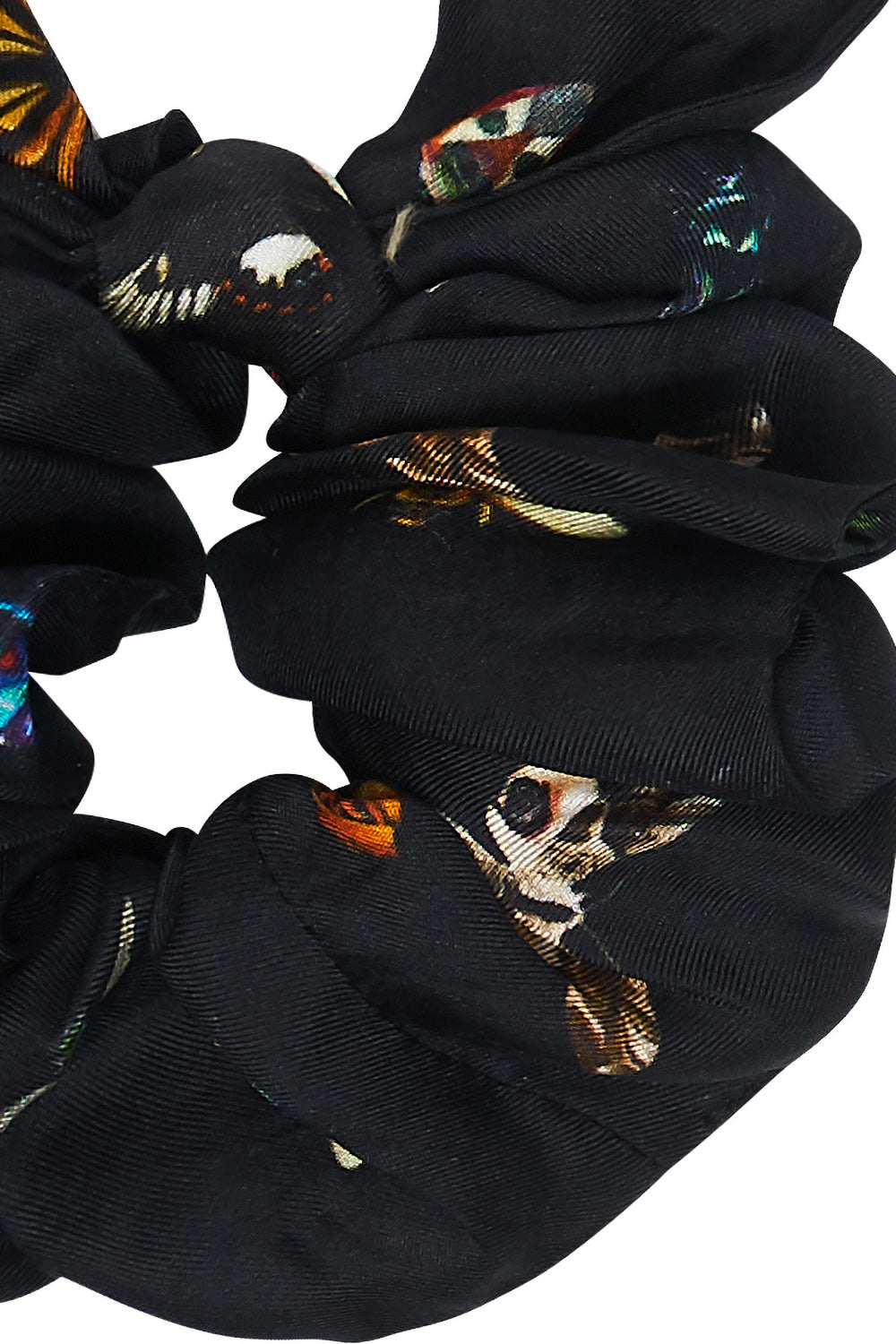 SCRUNCHIE MATERNAL INSTINCT