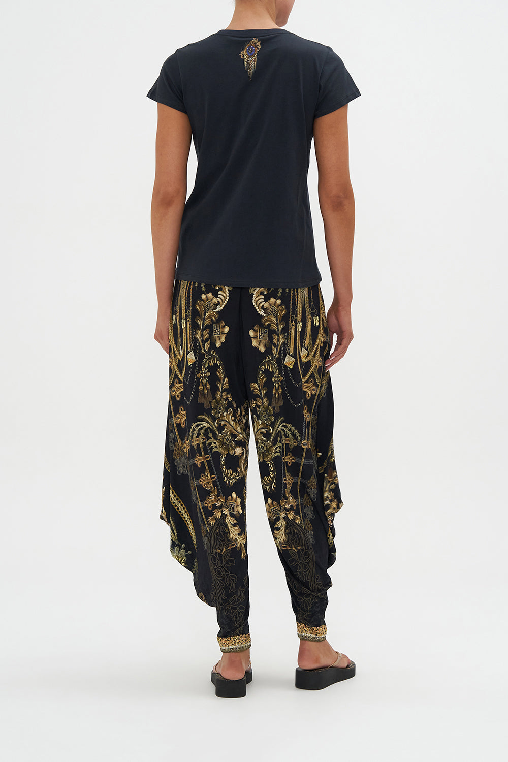 SLIM FIT ROUND NECK T-SHIRT THE NIGHT IS NOIR