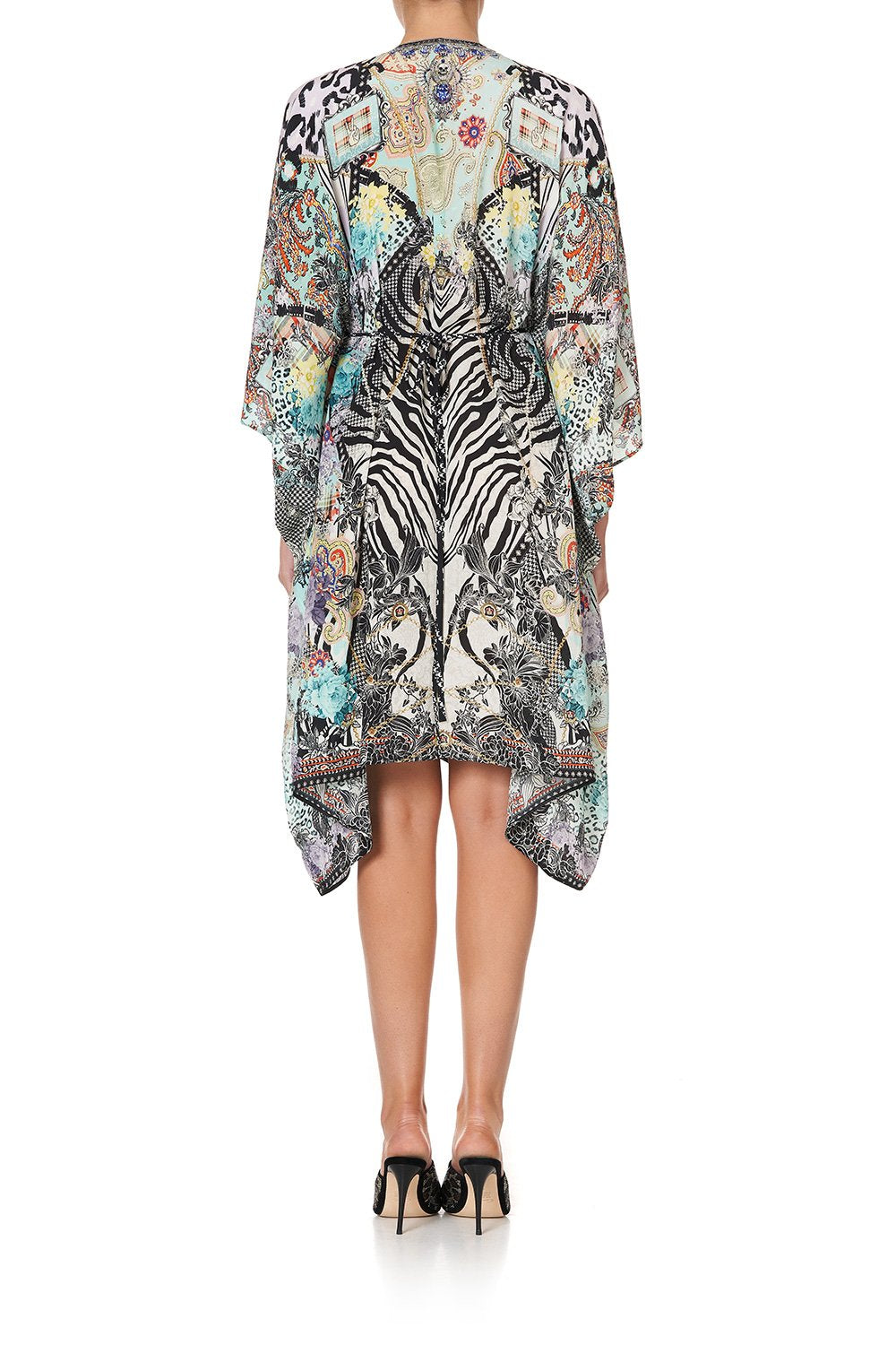 SHORT KAFTAN WITH HARDWARE THINK KINKS