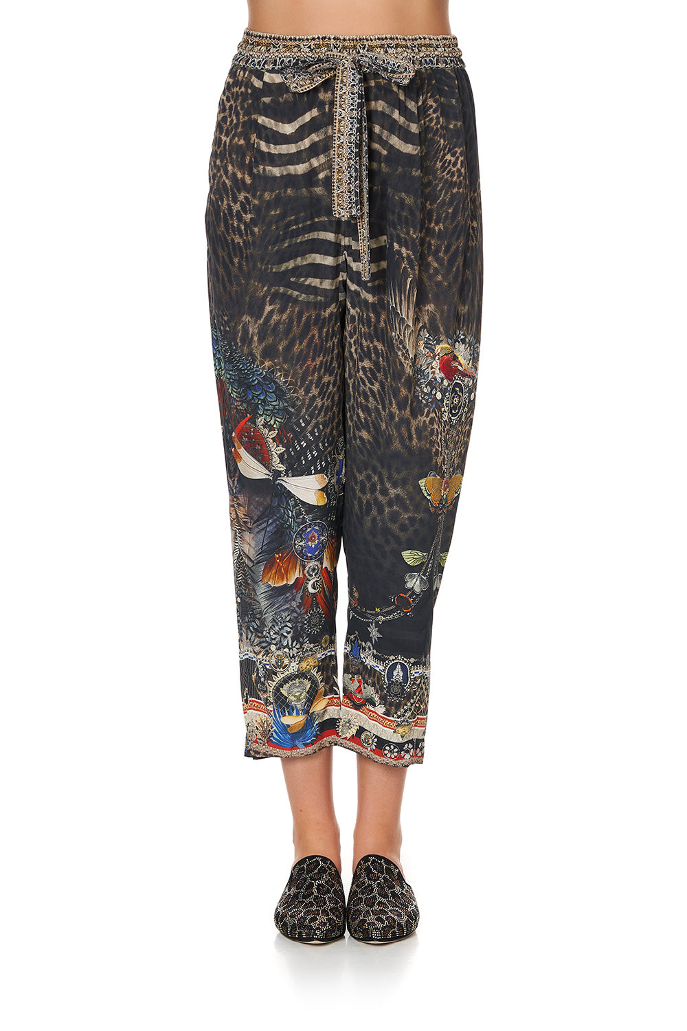 DROP CROTCH SLIM LEG PANT TREASURE CHASER