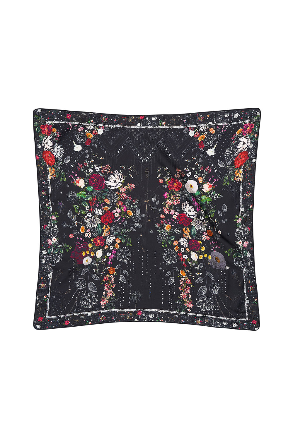 LARGE SQUARE CUSHION TO THE GYPSY