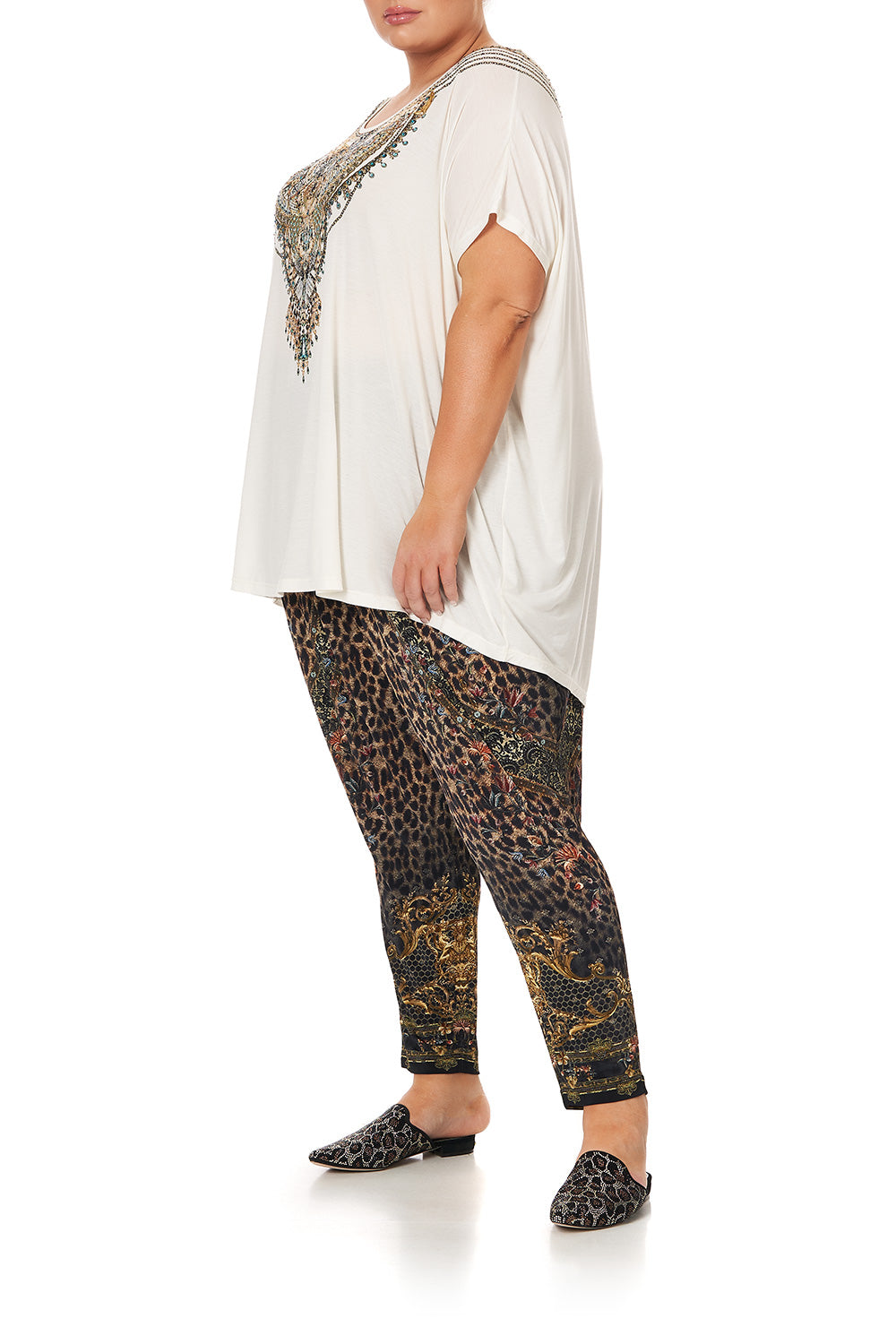 LOOSE FIT TEE GATES OF GLORY