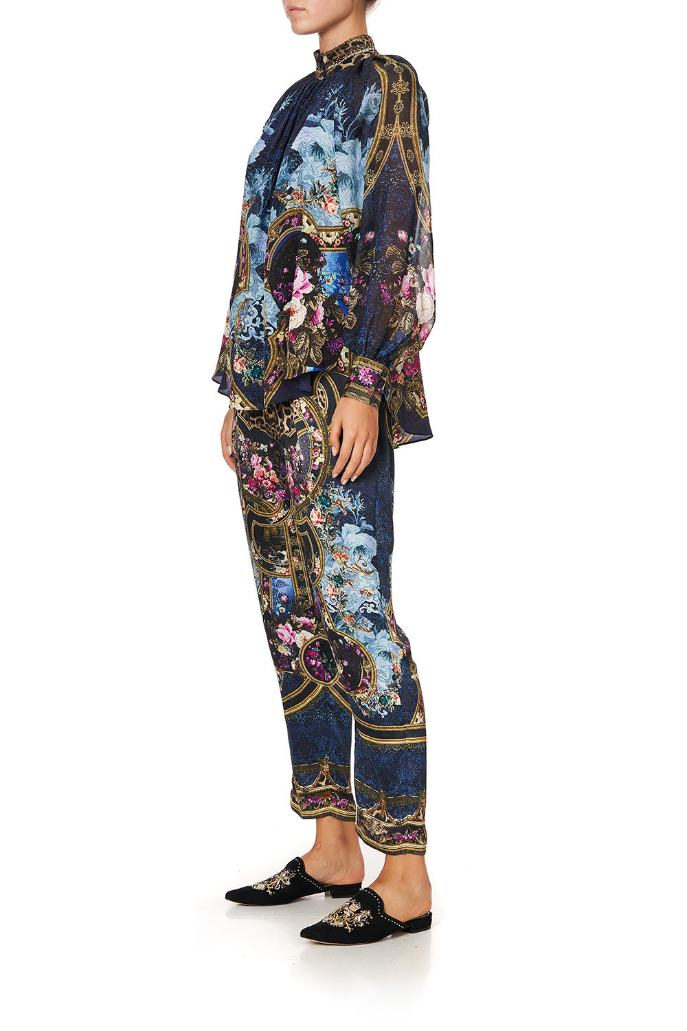 RAGLAN BUTTON UP SHIRT FIELDS OF TREASURE