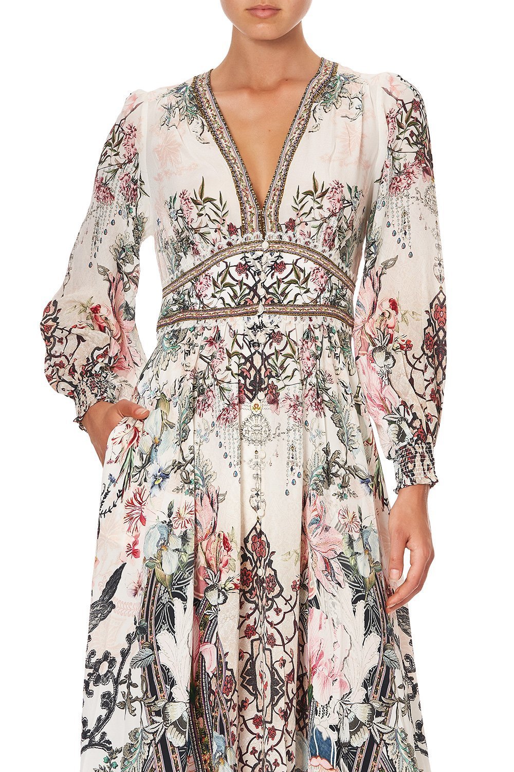 BUTTON DRESS WITH SHAPED WAISTBAND ROMANCE IS BORN