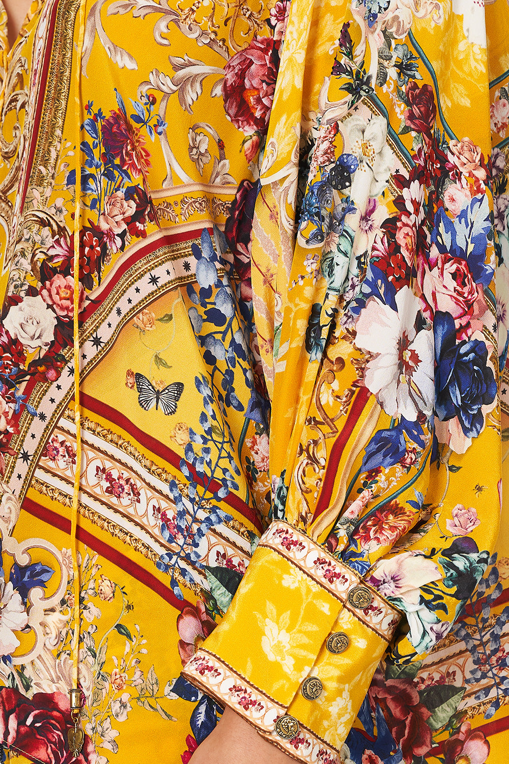 RAGLAN SLEEVE BUTTON UP TOP CROWNED ROSES