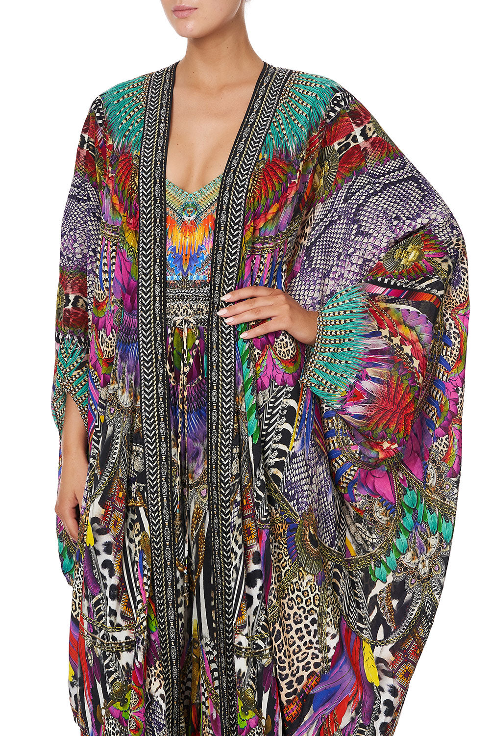 LAYER WITH CENTRE BACK PANEL GUARDIANS OF THE SUN