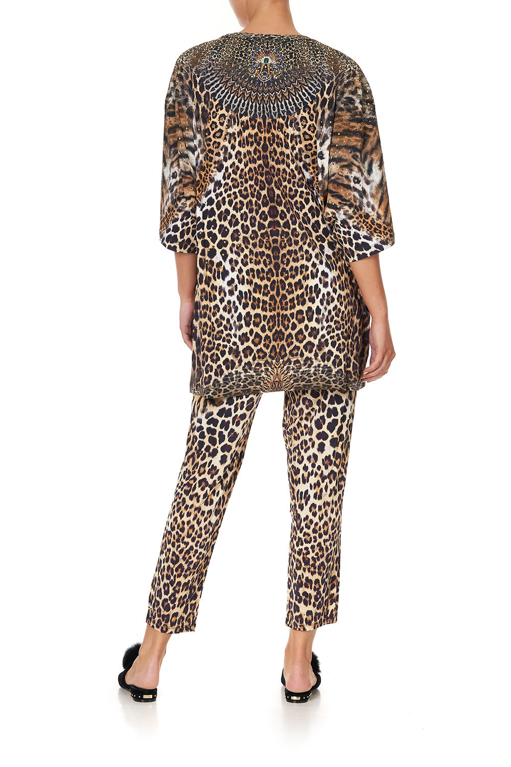 SUPER OVERSIZED TEE CALL OF THE CATHEDRAL