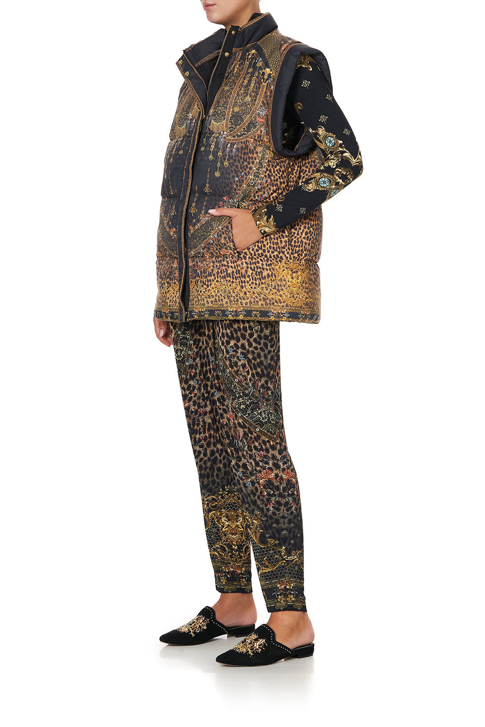 OVERSIZED PUFFER GILET ABINGDON PALACE