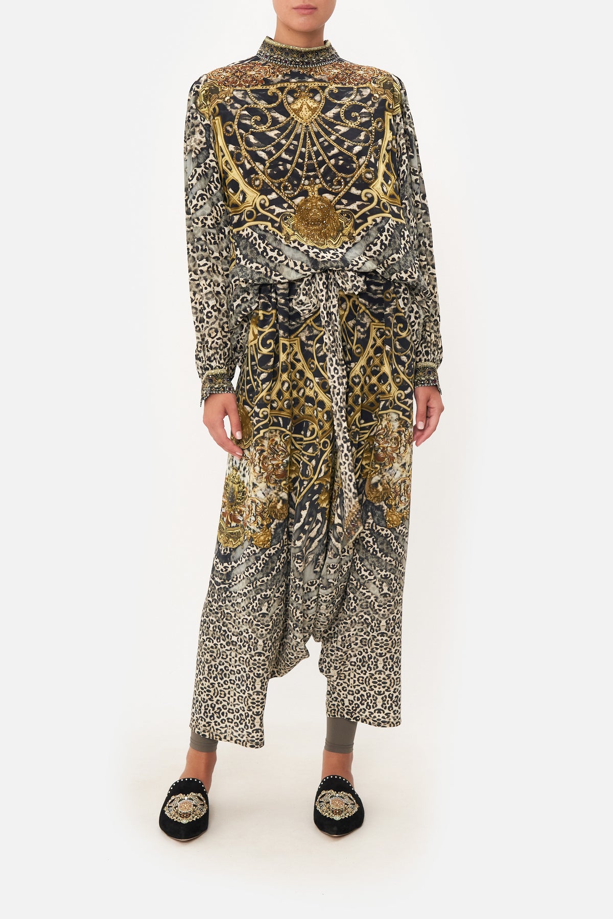 TUCKED SHOULDER TOP ARMADA