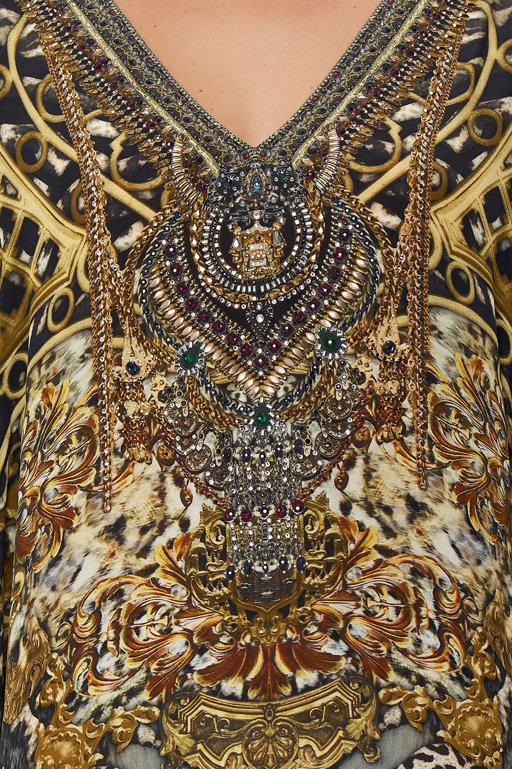 RECTANGULAR V NECK KAFTAN ARMADA