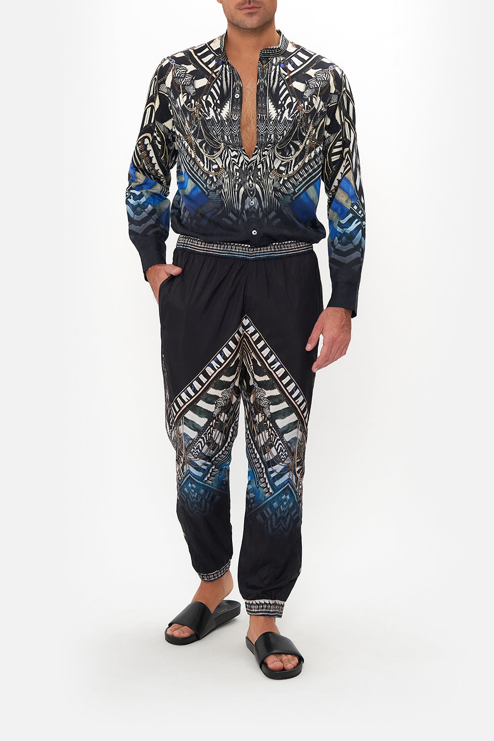 SIDE SNAP ADJUSTABLE TRACKPANT KNIGHT OF THE WILD