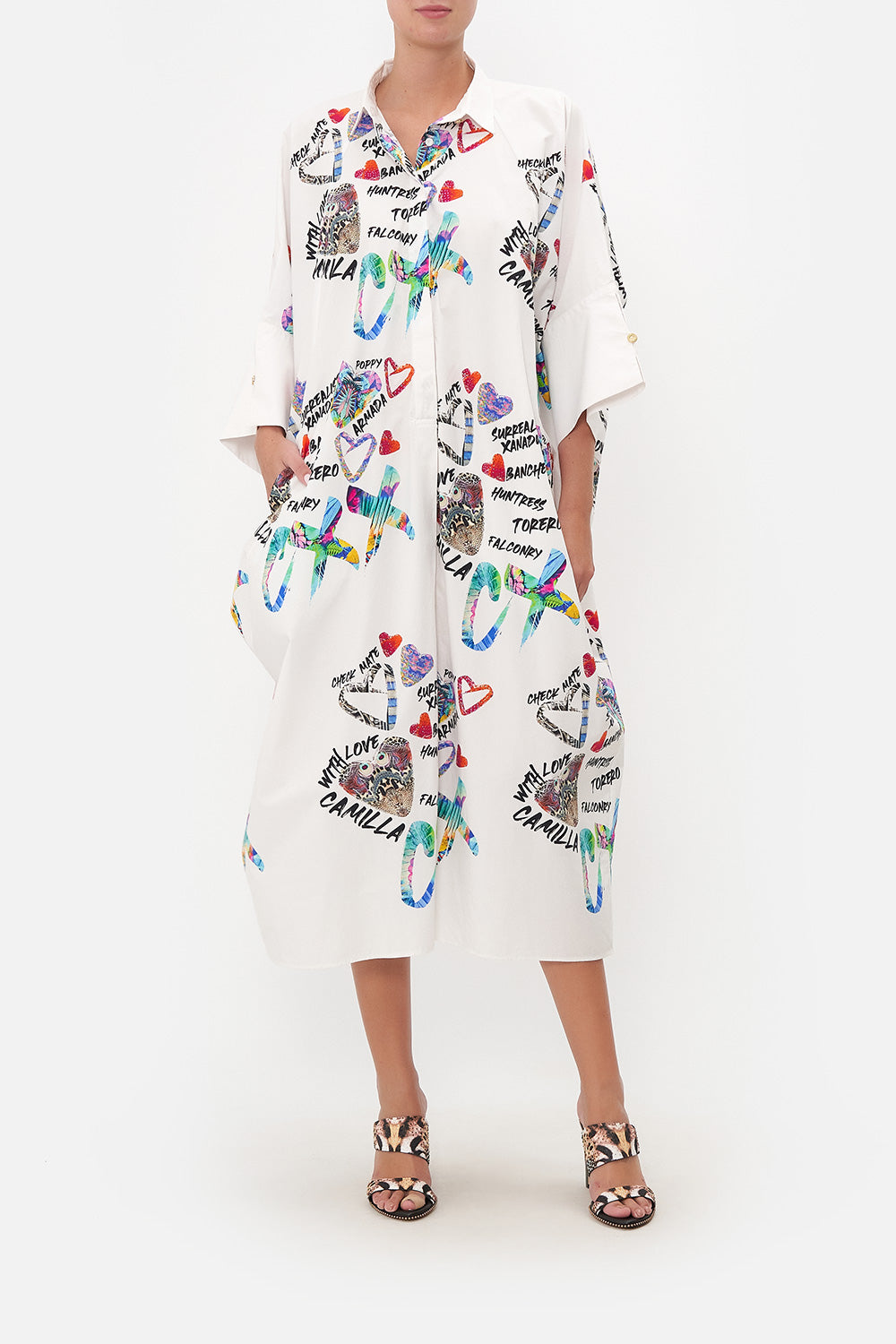 BATWING TUNIC DRESS SHES A WRITE OFF