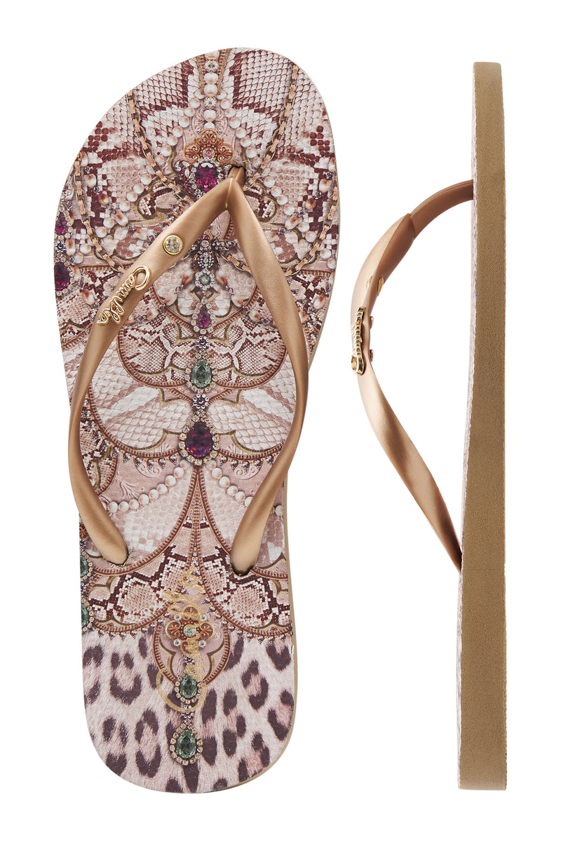 THONGS NAVÀS NOUVEAU