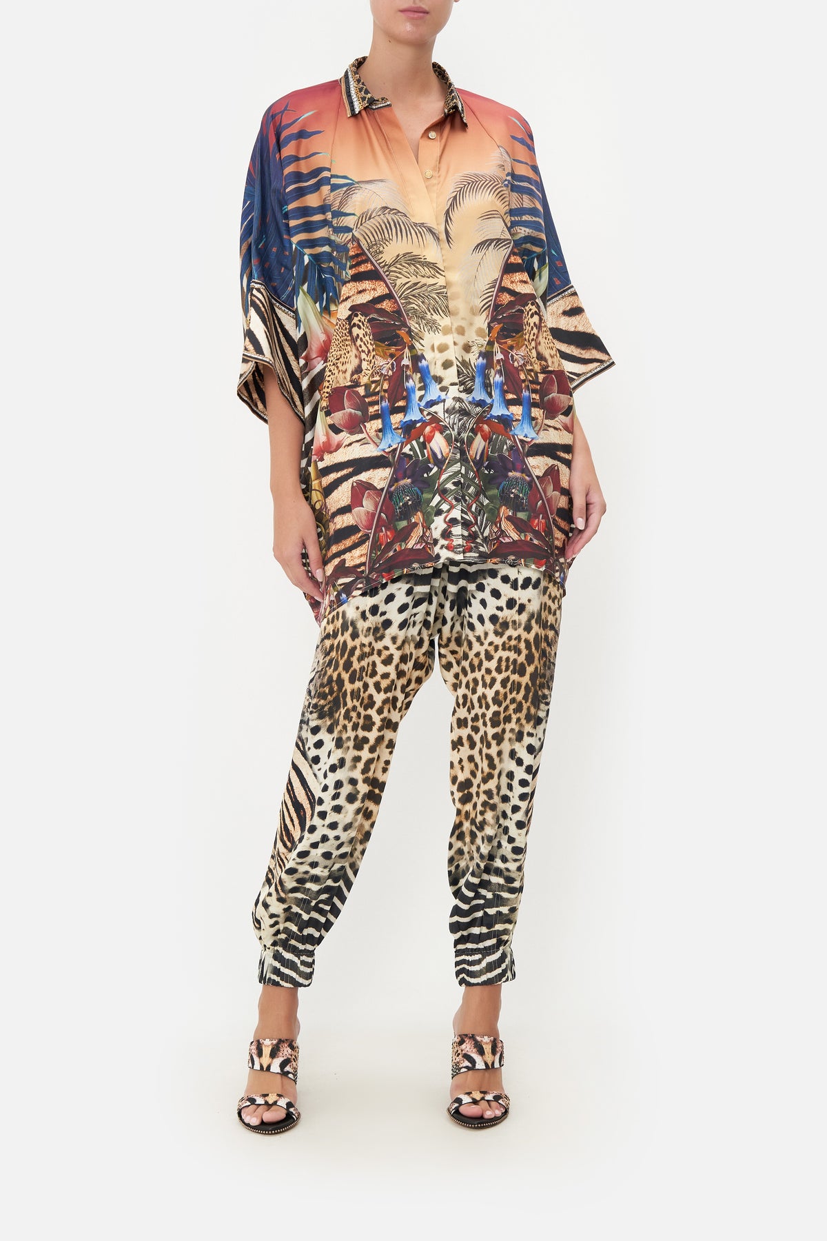 BATWING SHIRT NATURAL INSTINCT