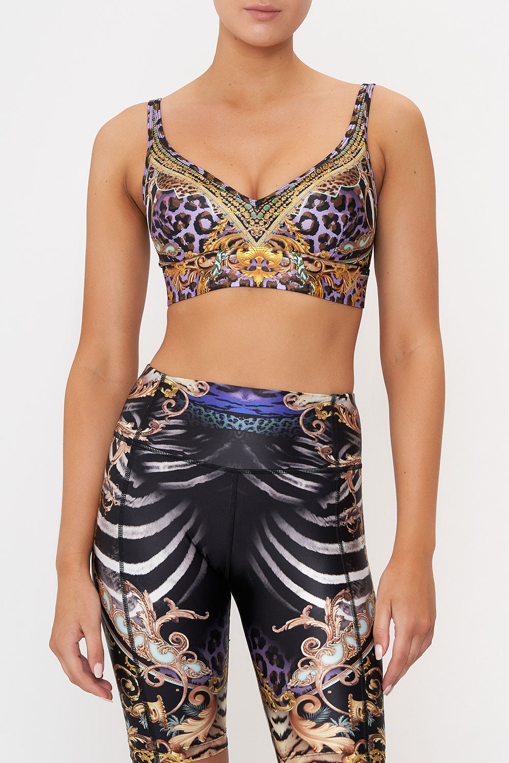 V-NECK ACTIVE CROP SHES GOT GRACE